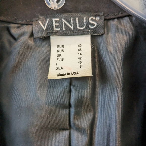 Venus blazer vest. Size 8 - Picture 2 of 4